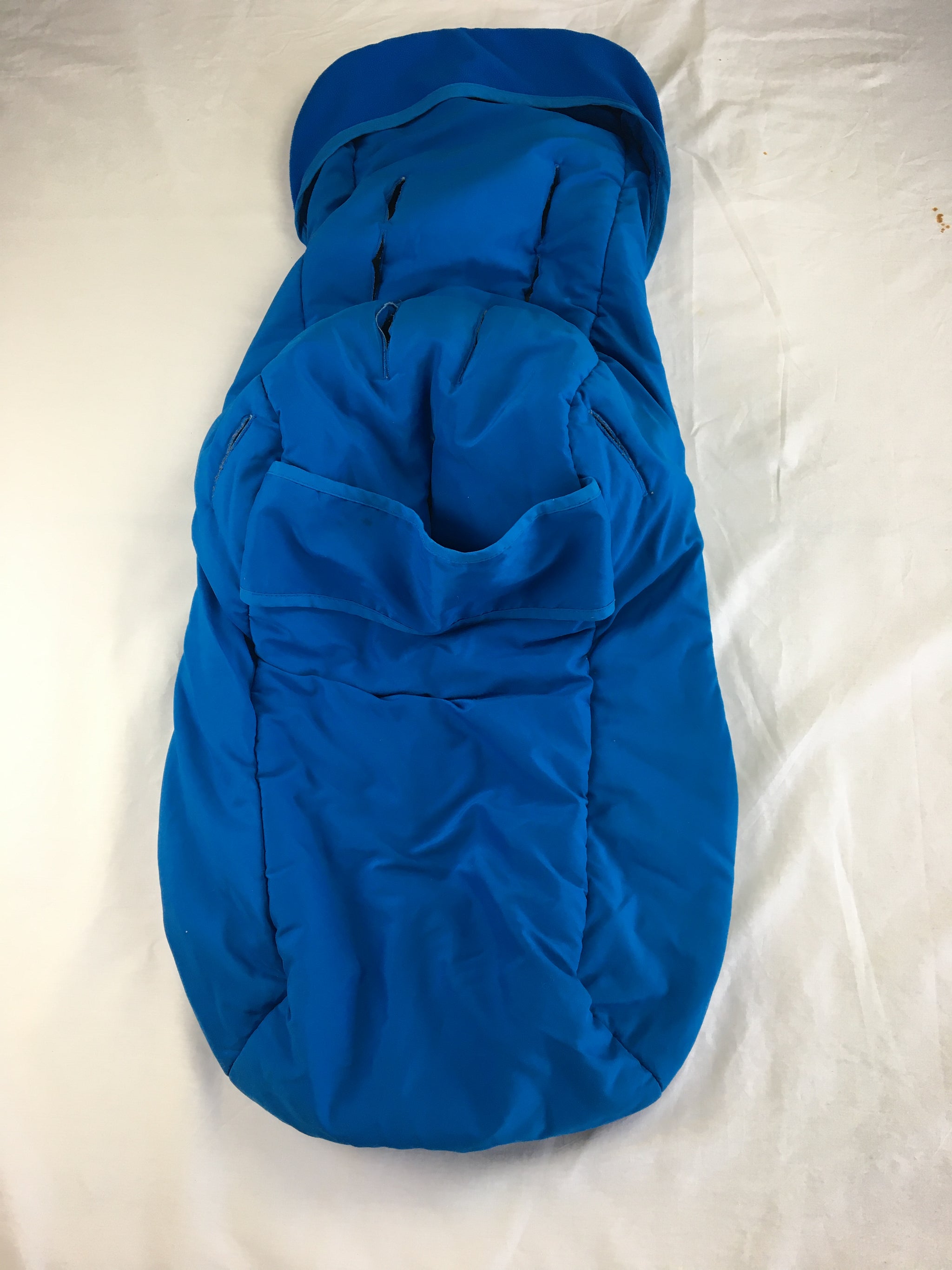 bugaboo blue footmuff Bugaboo Blue Cosy toes/foot muff – Roundabout Glasgow